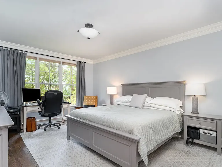 524 Summer Harvest Ct — Photo 16