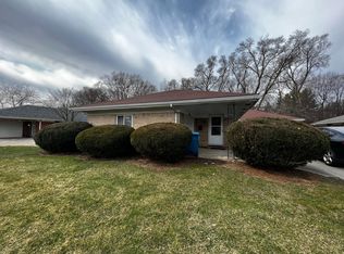 215 N 2nd St, Waterville, OH 43566