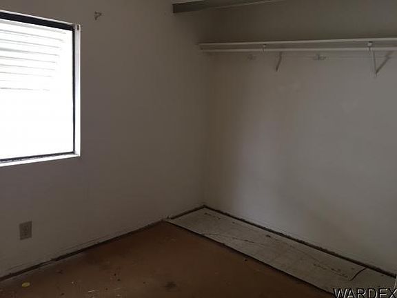 5th image of 2565 E John L Ave
