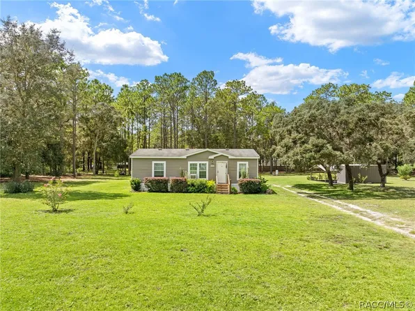 460 S Ponder Ave, Lecanto, FL 34461