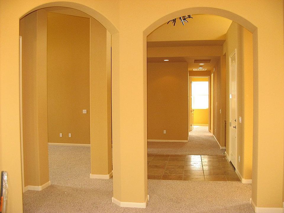 1st image of 947 Vista Cerro Dr