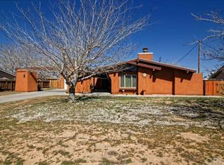 21066 Sitting Bull Rd, Apple Valley, CA 92308