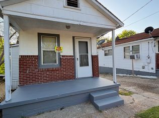 1525 James E Stirgus Sr St, Vicksburg, MS 39180