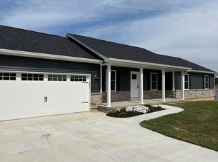 170 Saddlebrook Ln, Dry Ridge, KY 41035