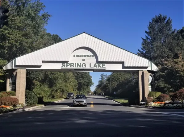 12 Chelsea Ln, Middle Island, NY 11953