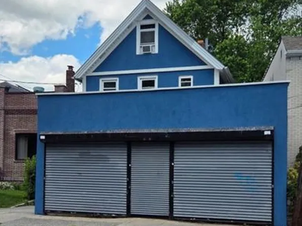 943 Castleton Ave, Staten Island, NY 10310