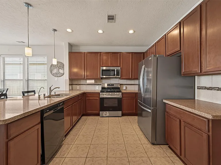 4418 Brinton Saddle Ln — Photo 3