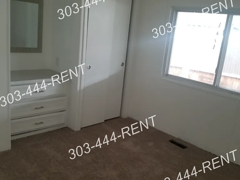 8559 Colorado Ct — Photo 7