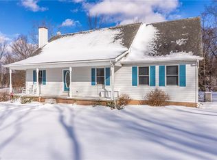 9449 Old State Rd, Chardon, OH 44024