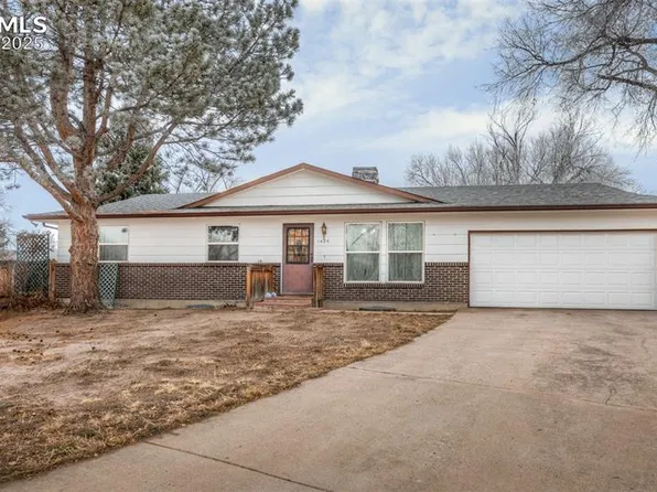 1426 Jet Wing Cir, Colorado Springs, CO 80916
