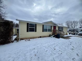 168 Apollo Cir, Flushing, MI 48433