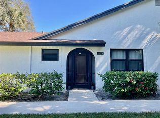 8951 SW 19th St E APT B, Boca Raton, FL 33433