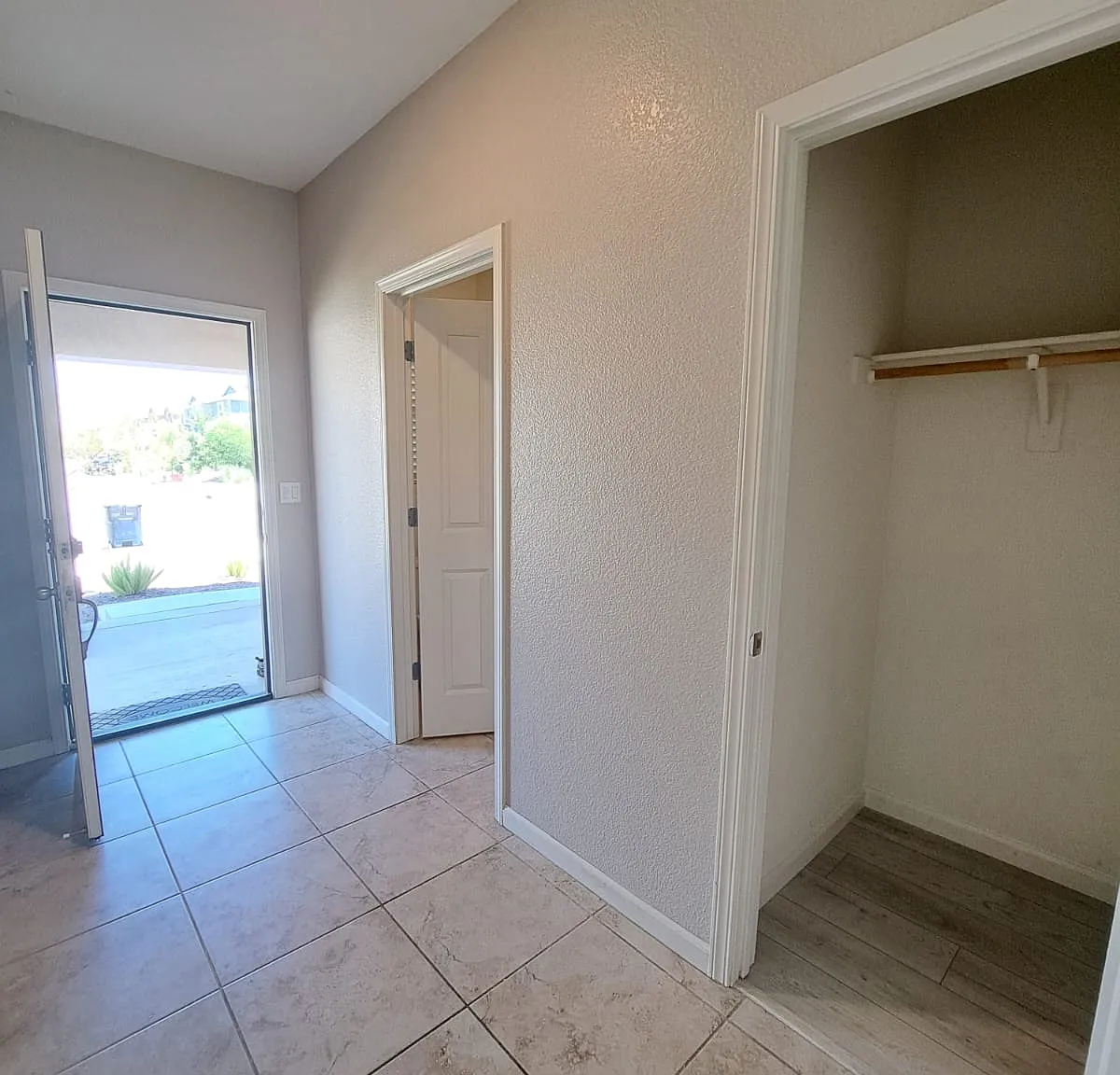 240 Alboran Sea Cir — Photo 3