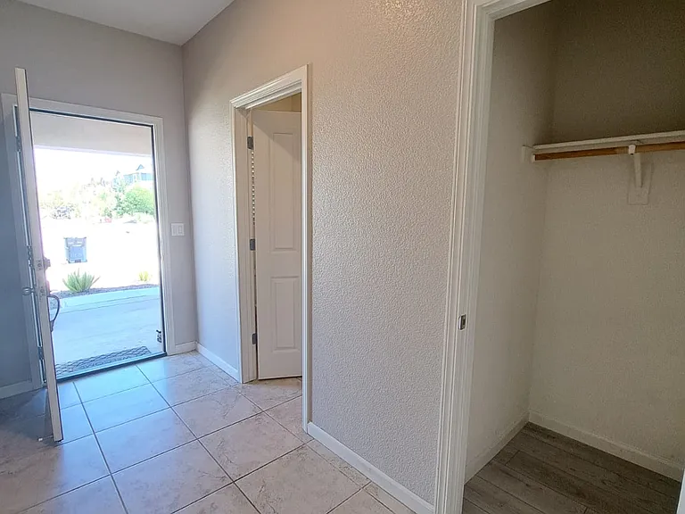 240 Alboran Sea Cir #FOR RENT — Photo 3