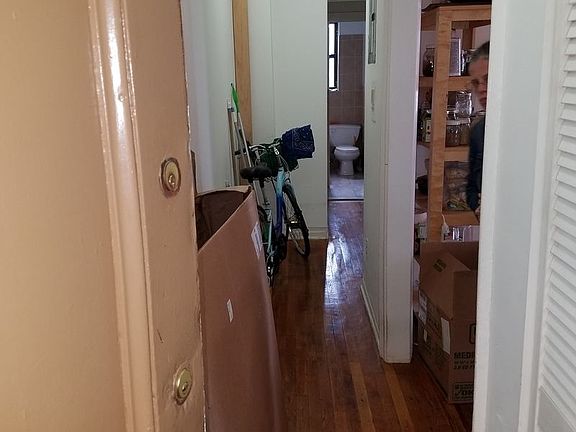 5th image of 4516 44th St APT 2B