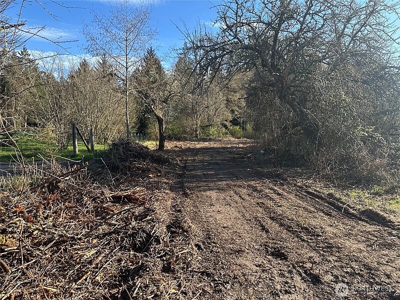 4th image of 0 xxx Embody Road