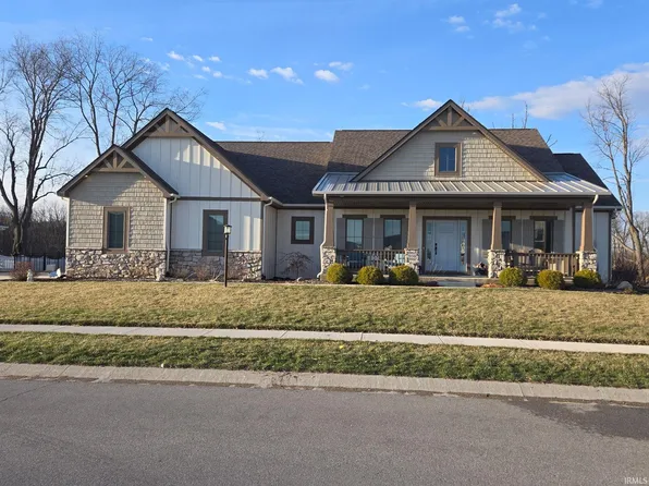 930 Cascata Trl, Huntertown, IN 46748