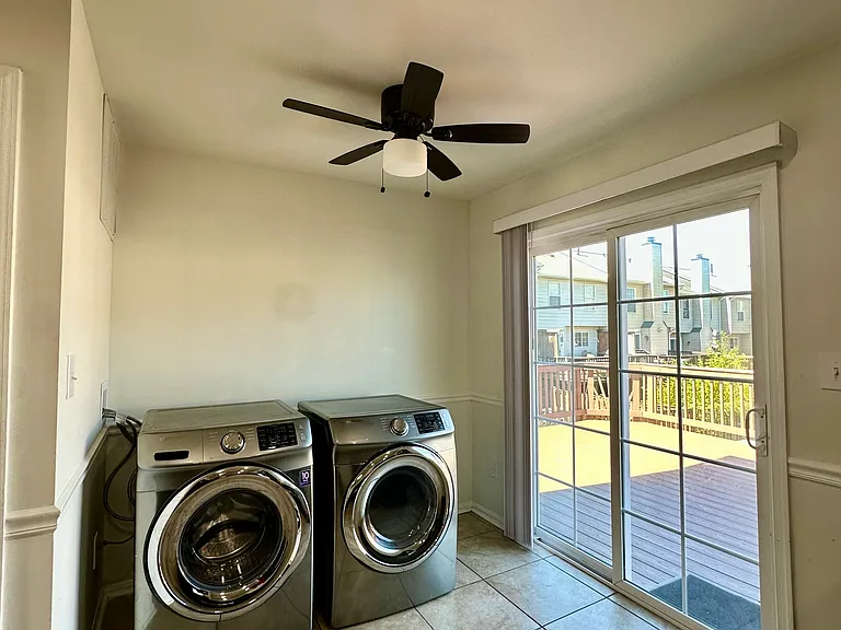 9242 Jessica Dr — Photo 9