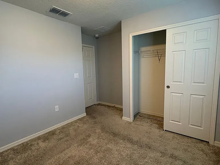 4751 Maplewild Ln — Photo 15