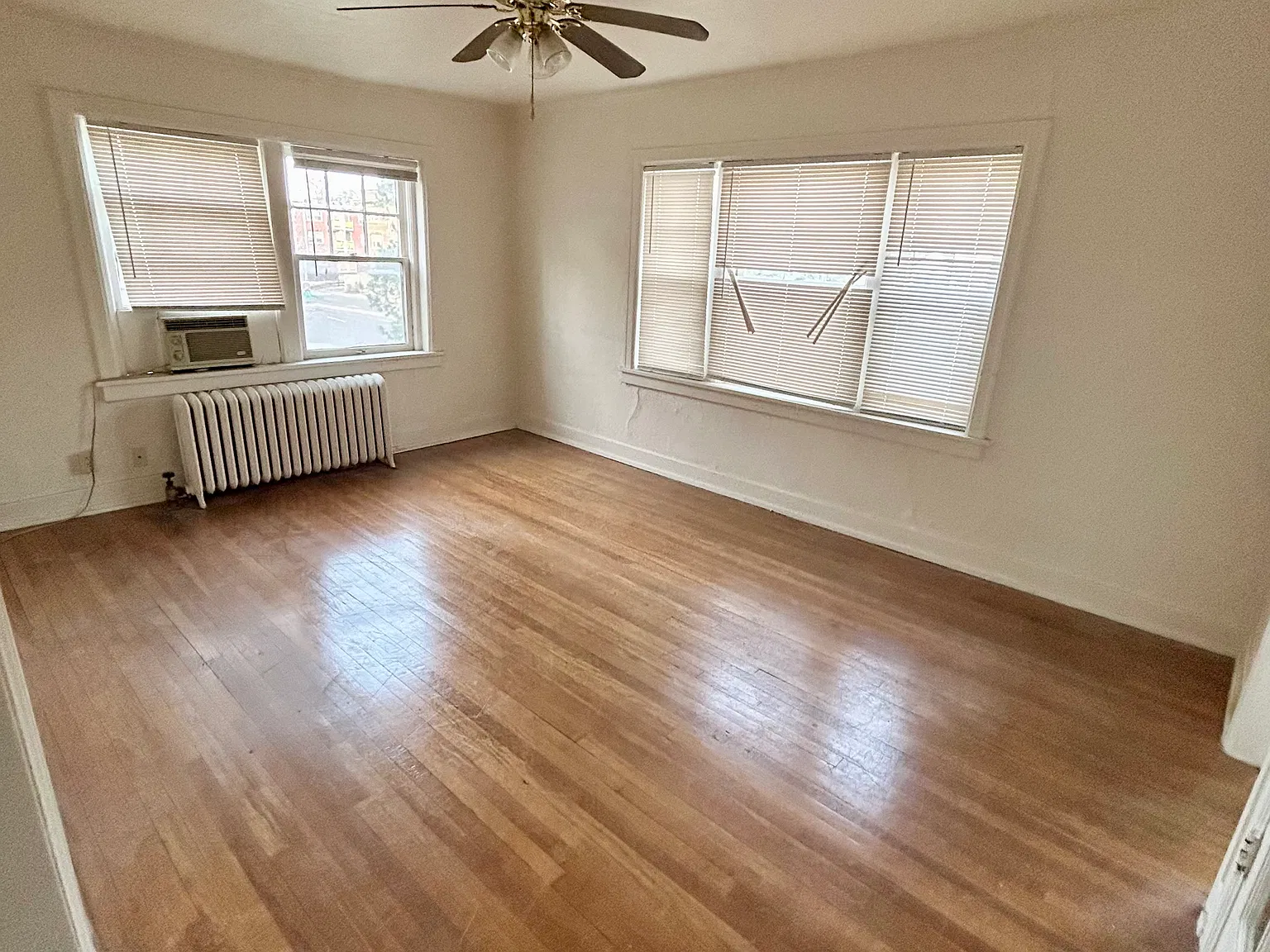 1 bed, 600 sqft, $1,050 — Photo 2