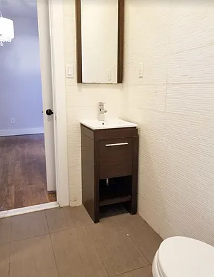 Rented by G2 Realty Group LLC | media 11