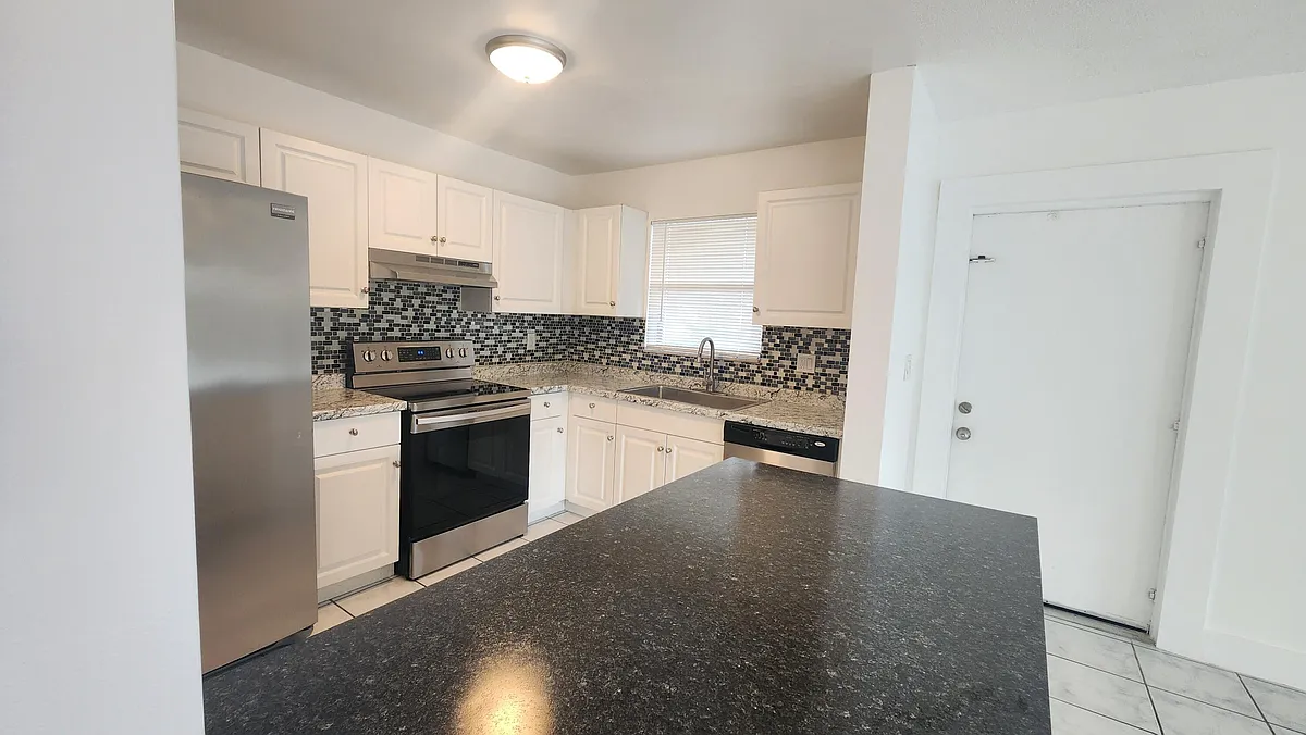 Building Photo - 517 Dotterel Rd #31C