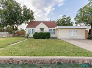 602 E Corbett St, Hobbs, NM 88240