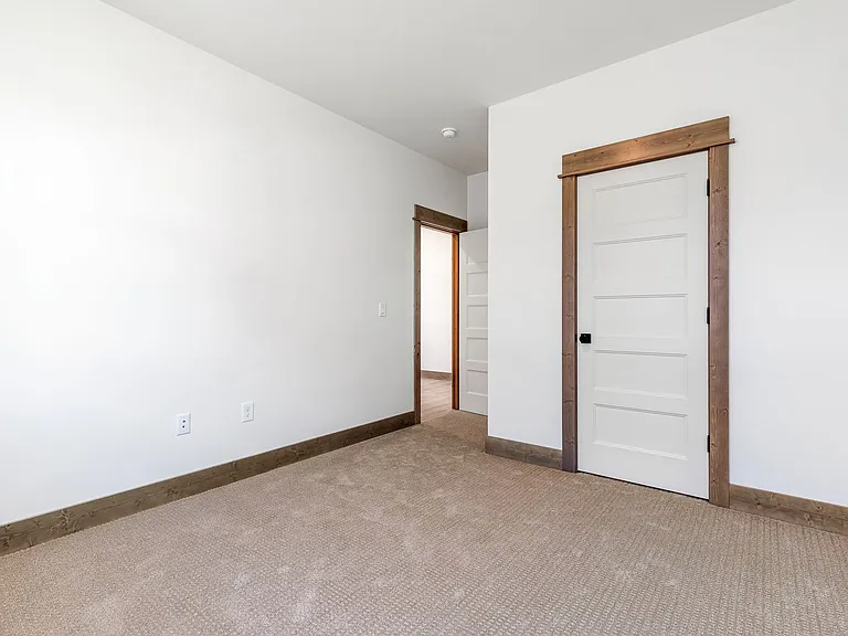 261 Noble Peak Dr — Photo 12