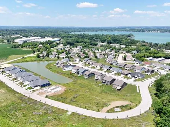 1518 Weston Ridge ROAD, Oconomowoc, WI 53066