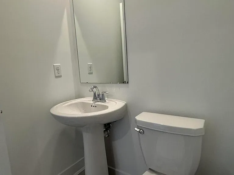2708 Journey Ave — Photo 9