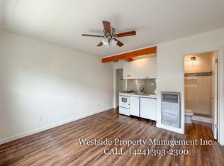 130 W Channel Rd APT 5, Santa Monica, CA 90402