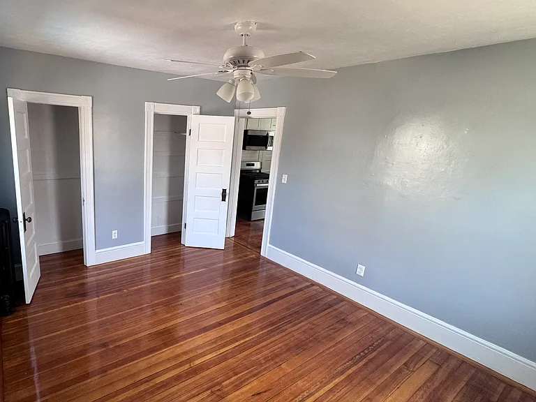 17 Forest Ave #17 — Photo 9