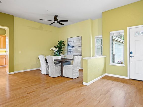 4th image of 1053 Allen Street