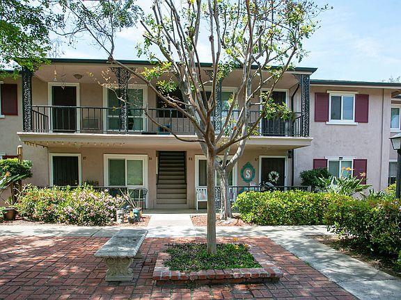 2nd image of 660 S Glassell St APT 17