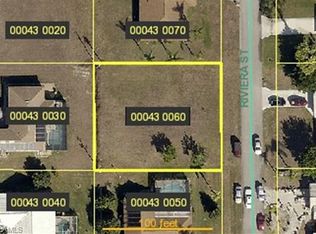 117 Riviera St, Lehigh Acres, FL 33936