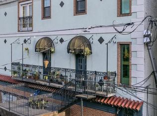 736 S 8th St APT 2N, Philadelphia, PA 19147