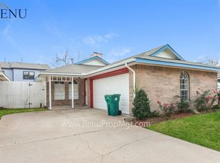 4346 Hialeah Dr, Pasadena, TX 77503
