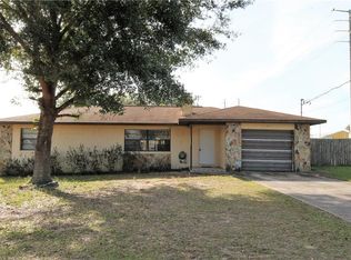 712 Oak Ln, Groveland, FL 34736