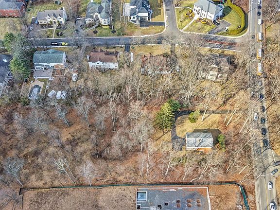 3rd image of 37 College Road