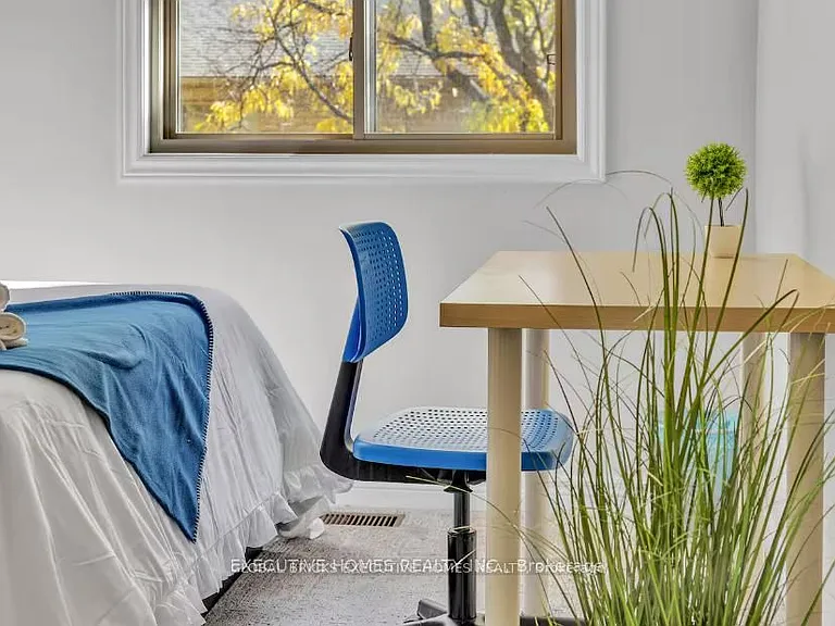 1245 Stephenson Dr #17 — Photo 31