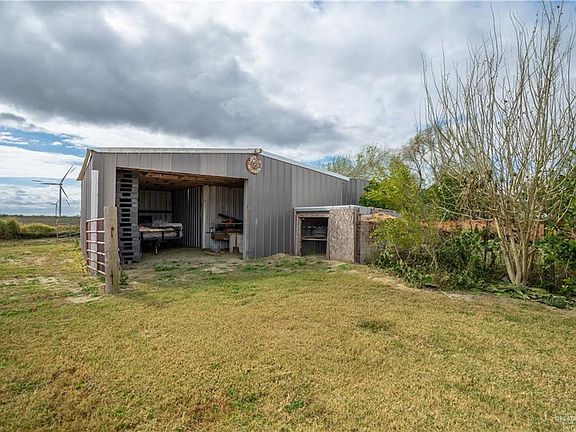 4th image of 32516 El Presno Rd