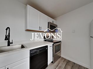 2709 S 256th Pl #C, Kent, WA 98032