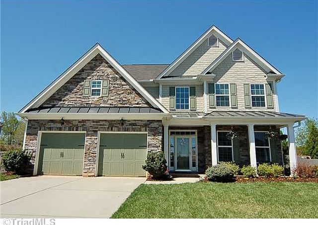 2nd image of 2332 Rockland Cir