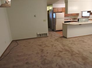 277 Fall Leaf Cir, Anchorage, AK 99504