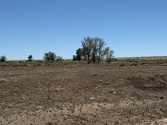 4th image of 60000 Huckleberry Rd