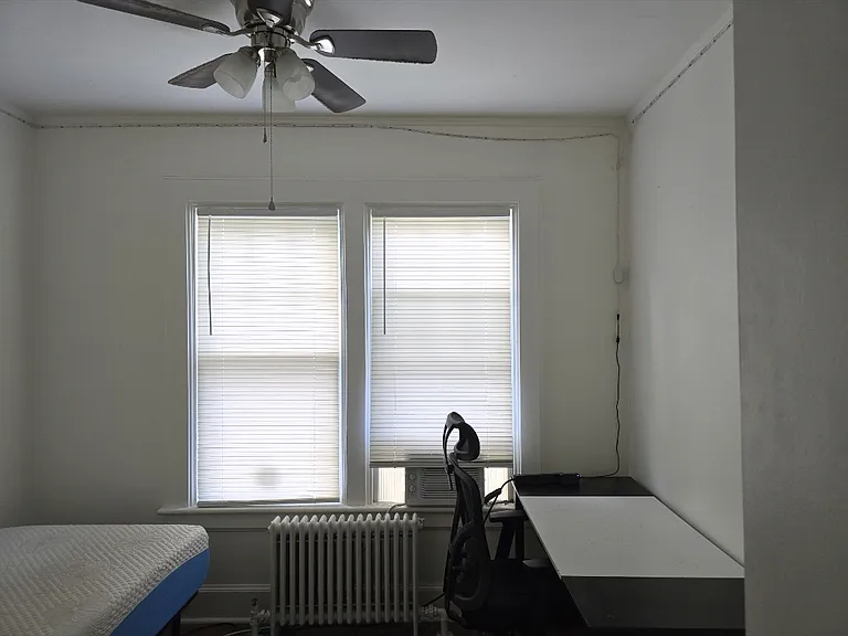 432 Morris St — Photo 3