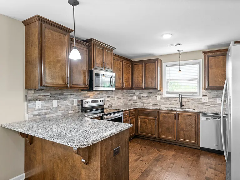 358 Wingfield Dr — Photo 14