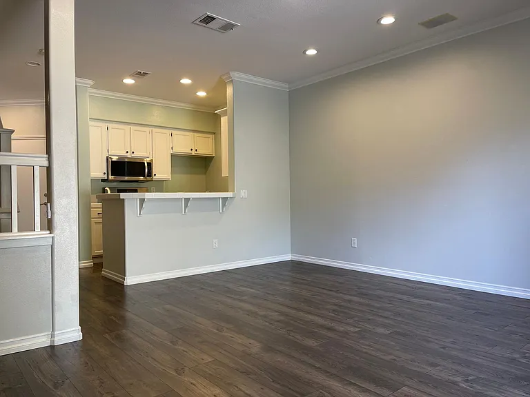 23137 Cheyenne Dr — Photo 7