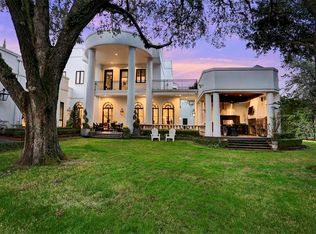 24 Crestwood Dr, Houston, TX 77007