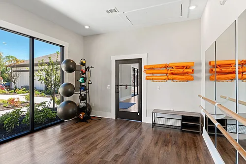 Atlantic Breeze Apartments Photo 1